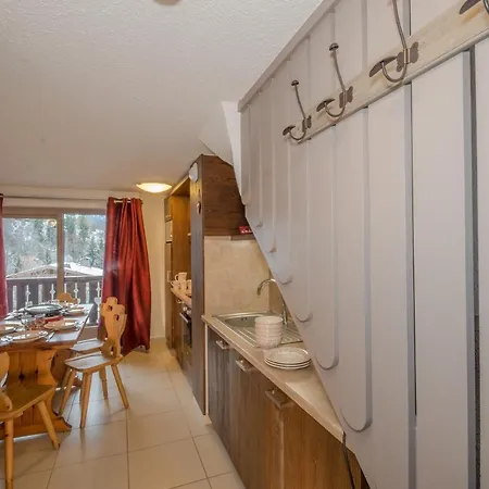 Vvf Mont-blanc 假日公园 *